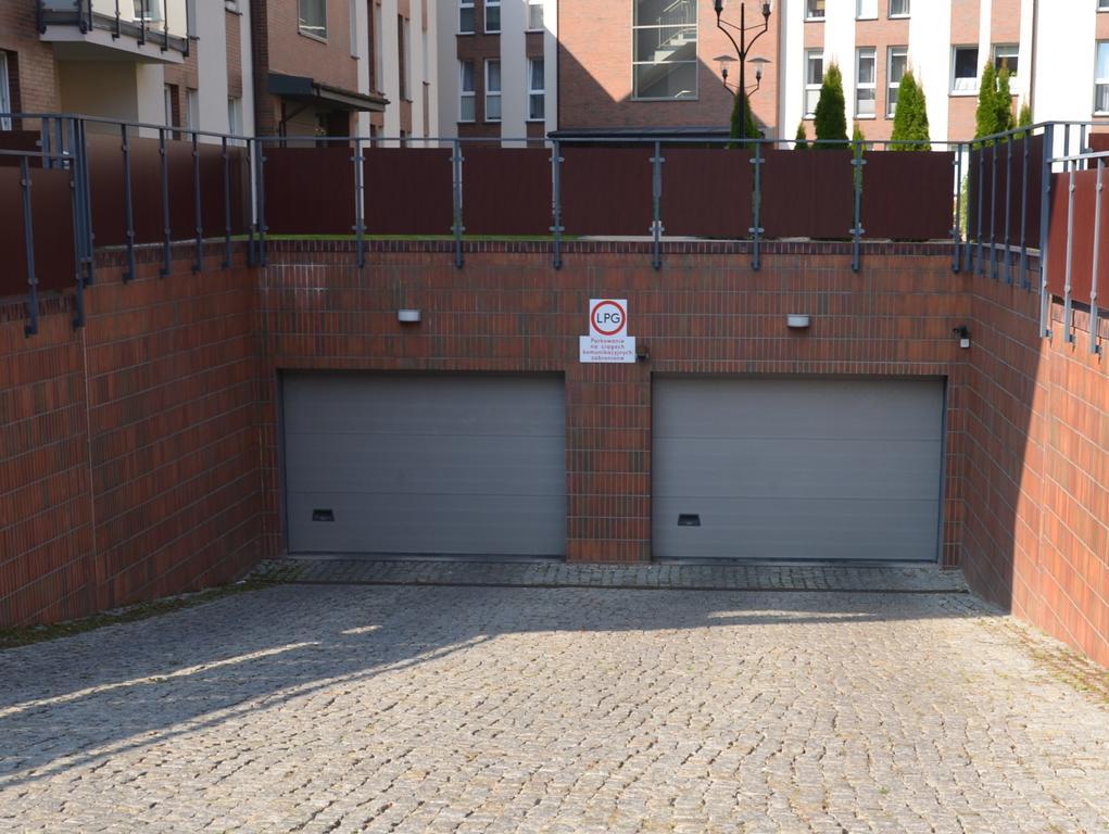 Apartamenty Szczesliwe Sny オルシュティン エクステリア 写真